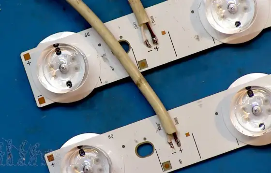 Cambiar un tubo fluorescente por LED sin errores